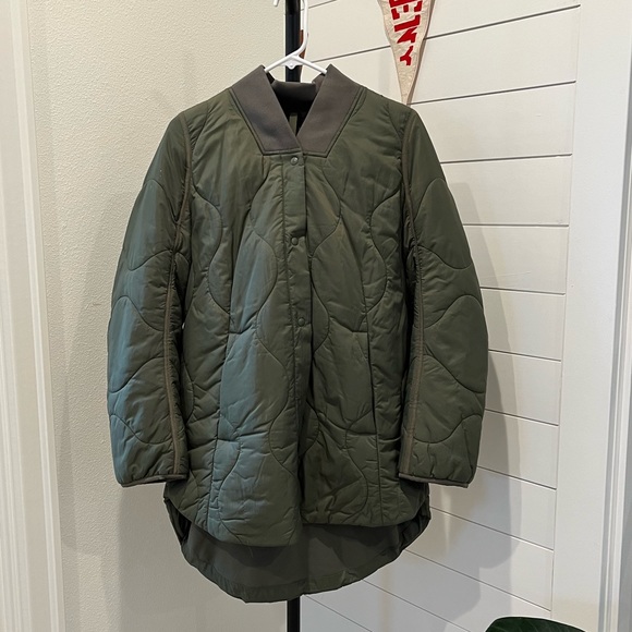 lululemon athletica Jackets & Blazers - Lululemon Quilted Light Insulation Jacket